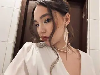 Xlovecam Live Sex of MyrtisTonti