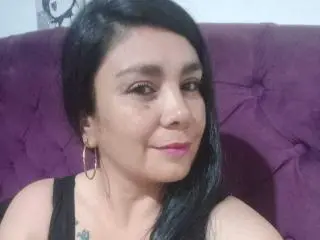 Xlovecam Nude Webcam of VivianMilf