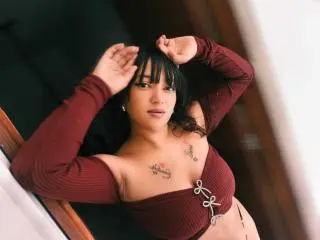 Xlovecam Sex Chat of NicoleMartins
