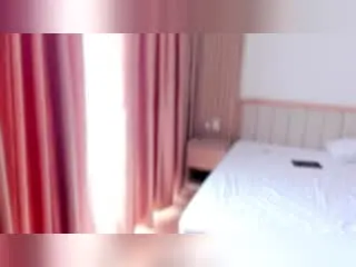 Xlovecam Free Live Porn of CurliestSue