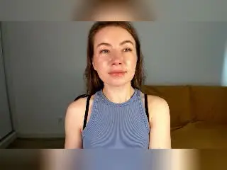Xlovecam Live Sex Cam of MiaFlirt