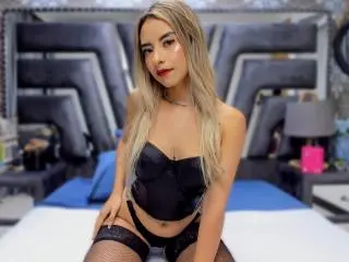Xlovecam Adult Video Chat of CloeRouss